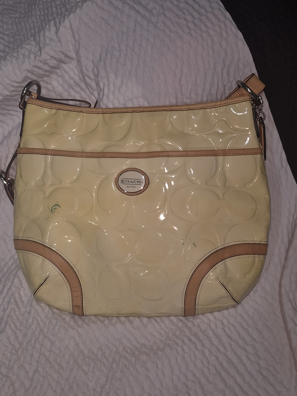Coach Patent Leather Yellow Shoulder Bag - Picture 3 of 8